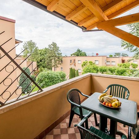 Italianflat - Peschiera Residence Peschiera del Garda Ngoại thất bức ảnh