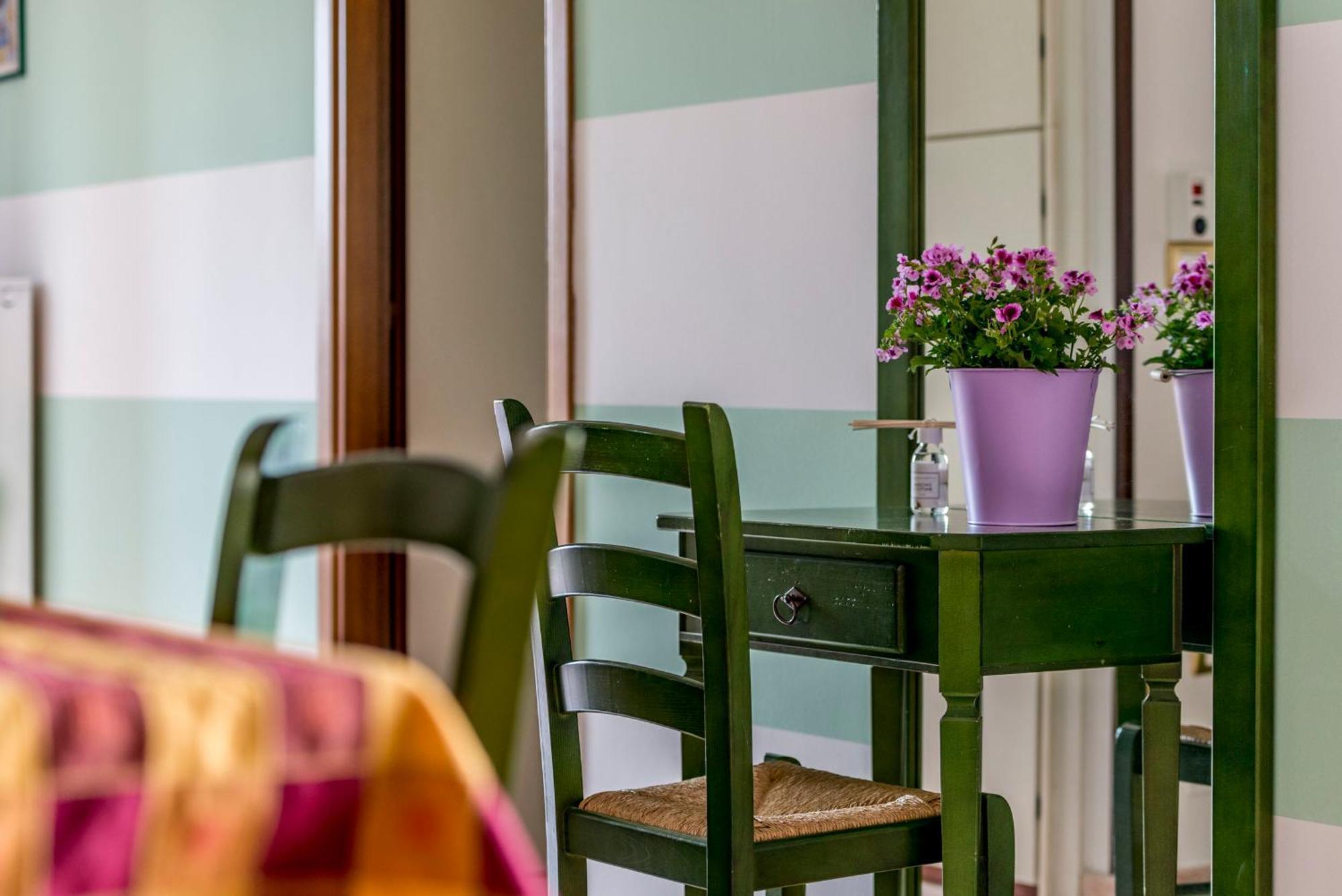 Italianflat - Peschiera Residence Peschiera del Garda Ngoại thất bức ảnh