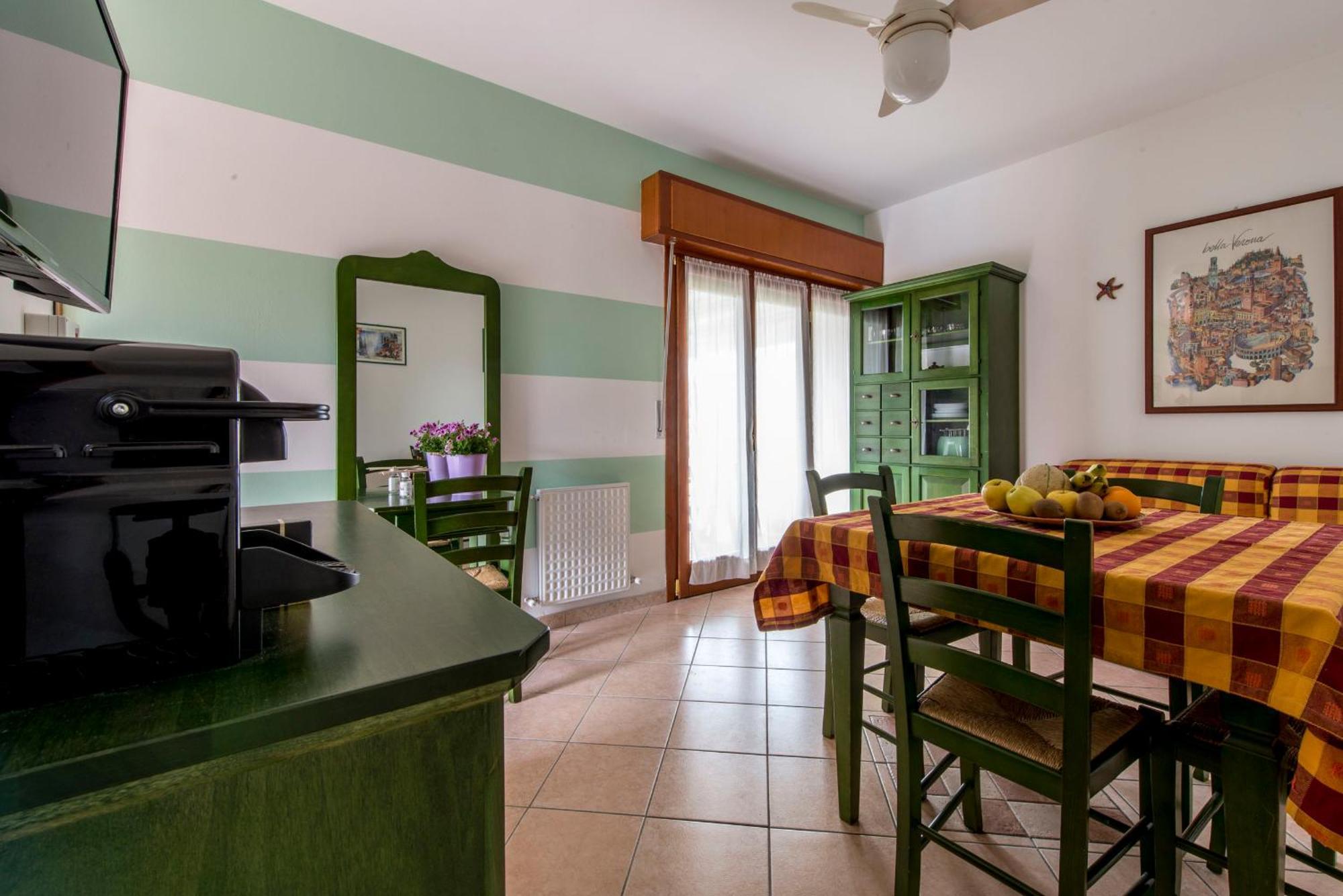 Italianflat - Peschiera Residence Peschiera del Garda Ngoại thất bức ảnh